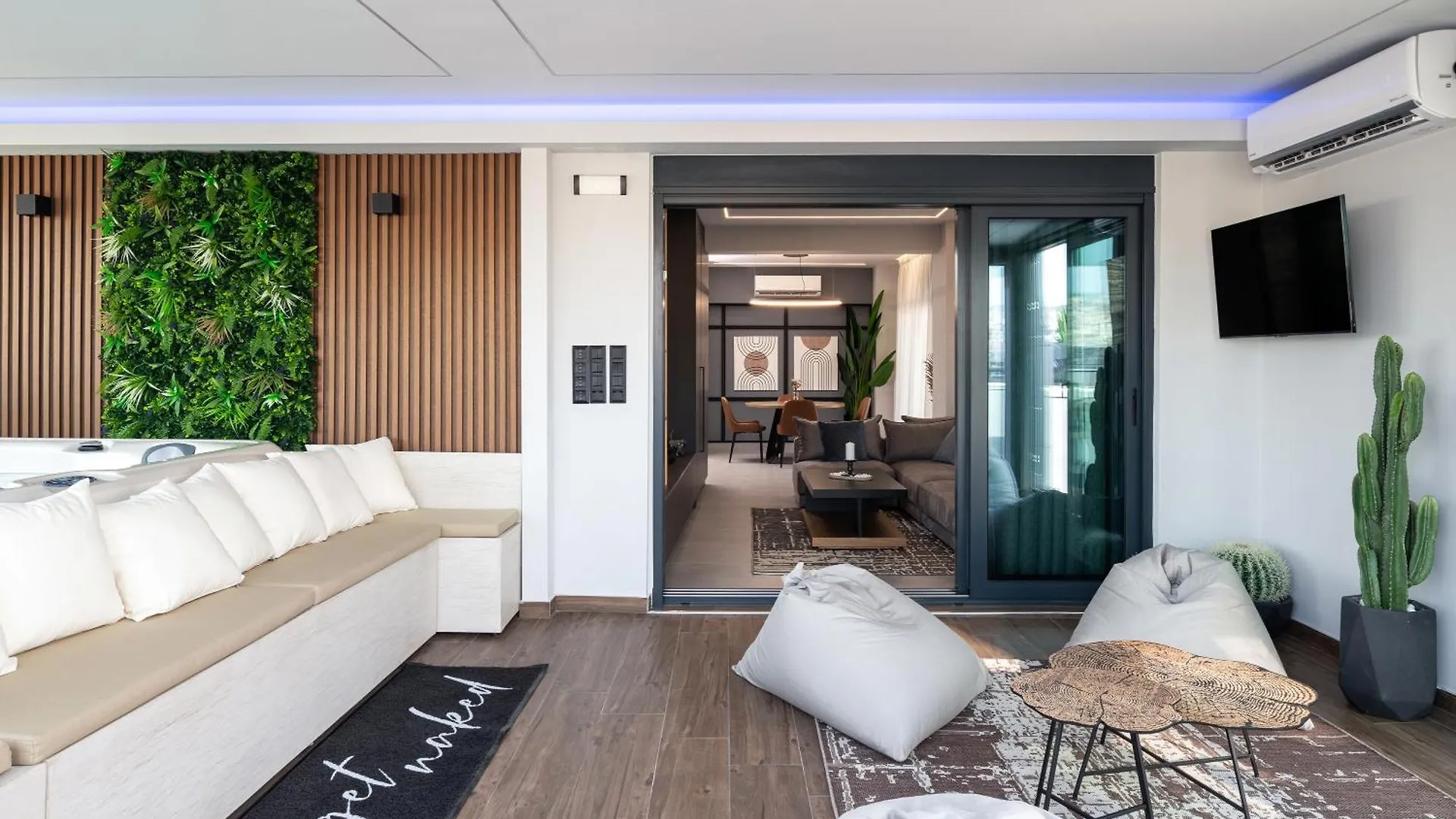 Ferienwohnung Sejour Luxury Housing Marseille Penthouse No1 Thessaloniki Griechenland